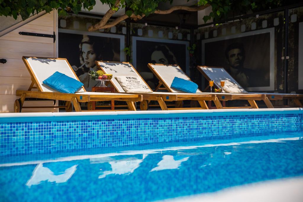 Guest House La Boheme Дубровник Экстерьер фото